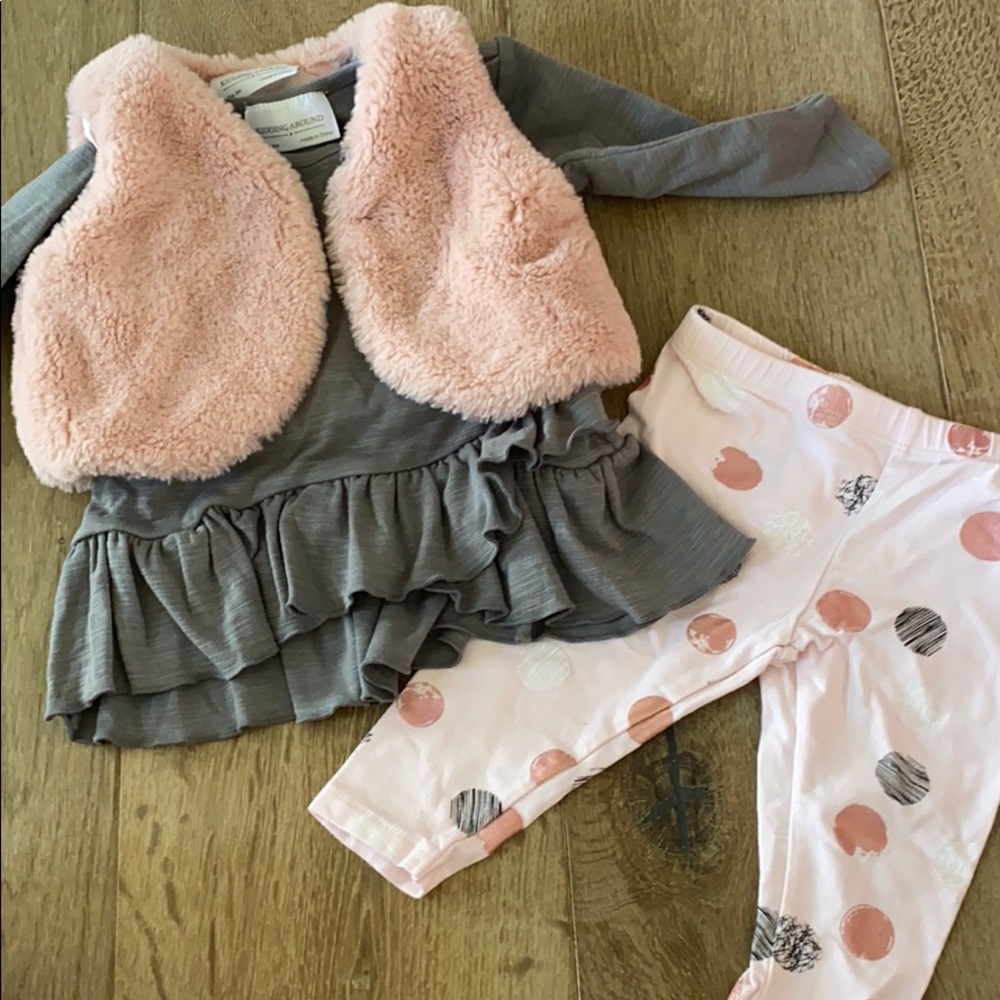 Baby girl 3 piece outfit